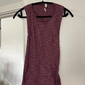 Lululemon size 6 tank top